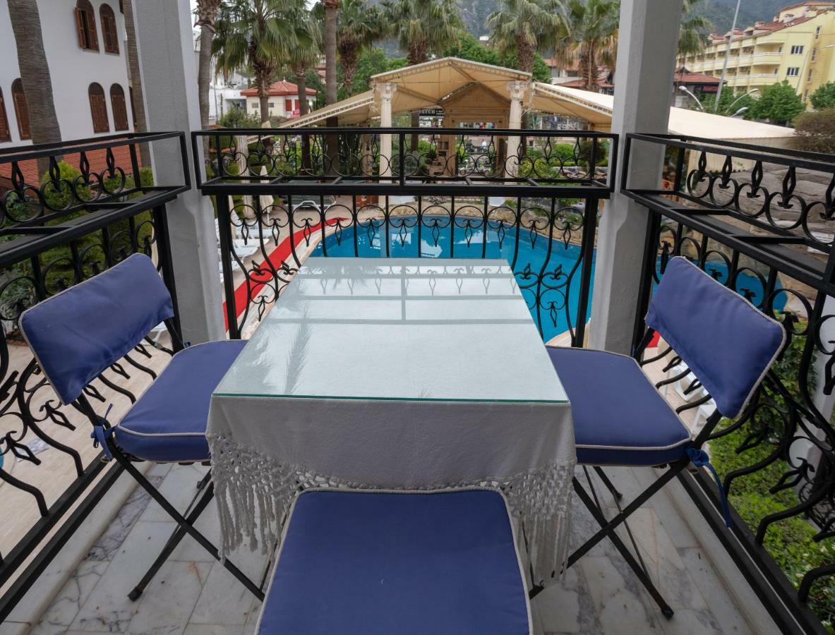 Mitos Apartments Мармарис Екстериор снимка