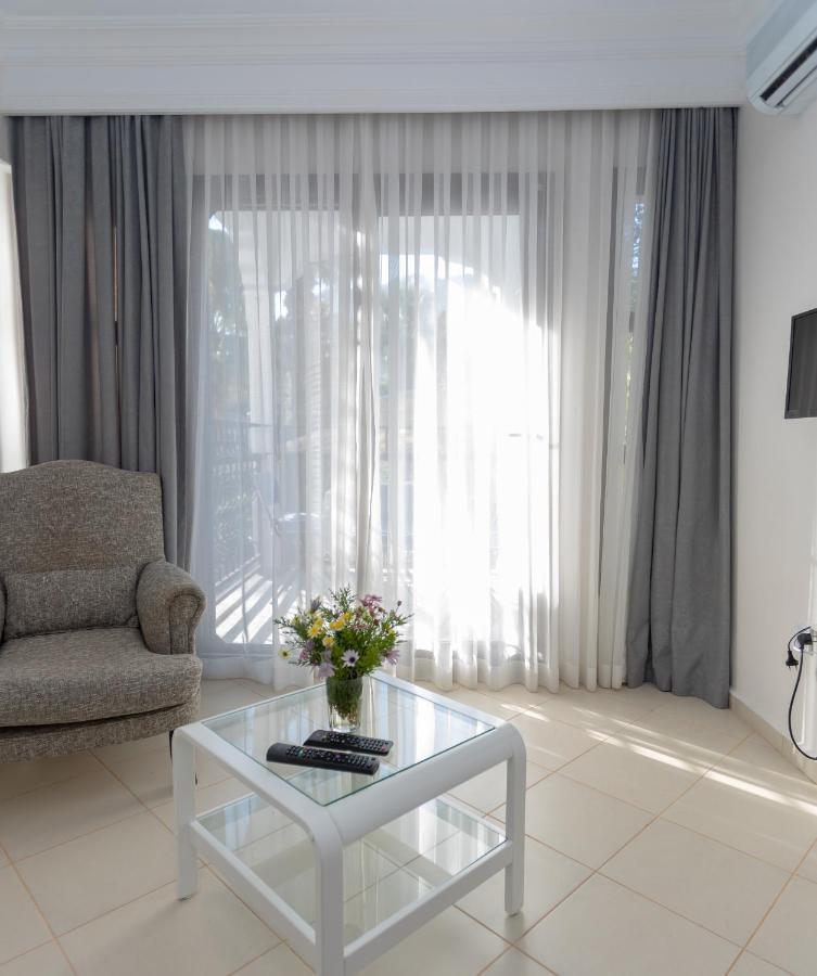 Mitos Apartments Мармарис Екстериор снимка