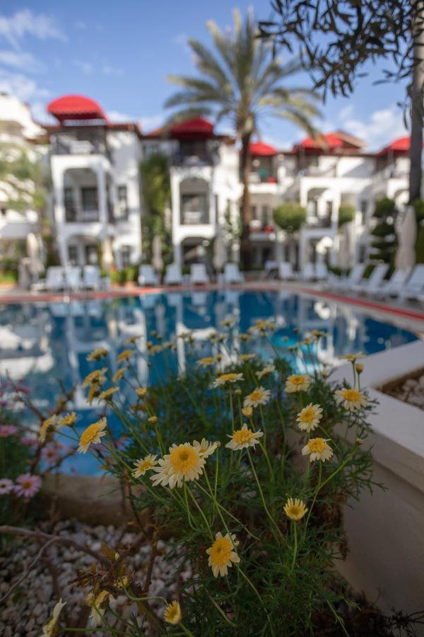 Mitos Apartments Мармарис Екстериор снимка